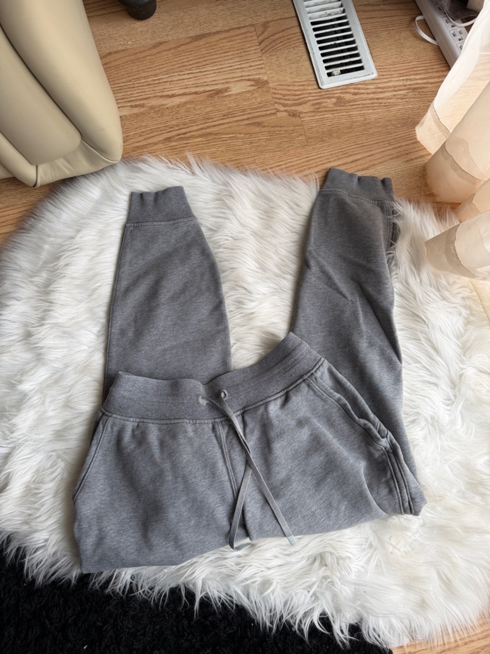 Lululemon scuba joggers